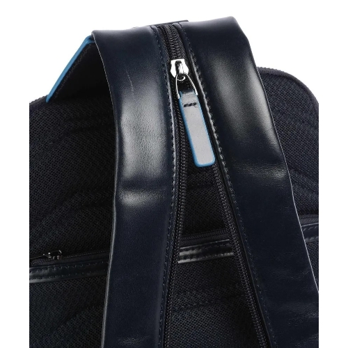 Рюкзак слинг мужской Piquadro Blue Square CA6589B2/BLU2, кожа, темно-синий