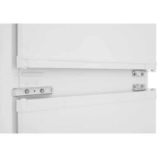 Встраиваемый холодильник Beko Diffusion BCNA306E2S двухкамерный