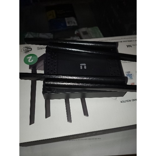 (Б/У) Wi-Fi маршрутизатор NETIS 1200MBPS LTE DUAL BAND N5 [Cм.описание!]