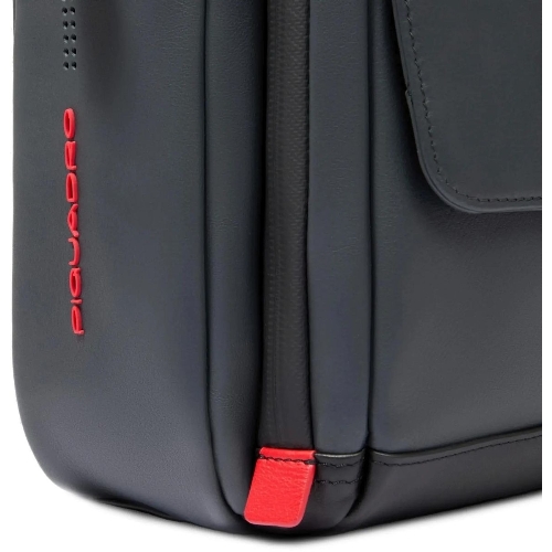 Сумка-мессенджер Piquadro Urban CA6802UB00/GRN с отделением для ноутбука 14" серая/черная натур.кожа